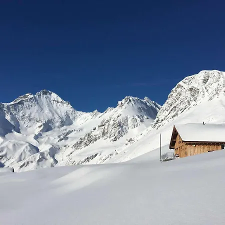 Skihuette Obererbs * Elm